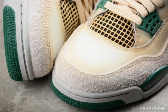 DC7770-106 Retro Jordan DC7770-106 4 0520